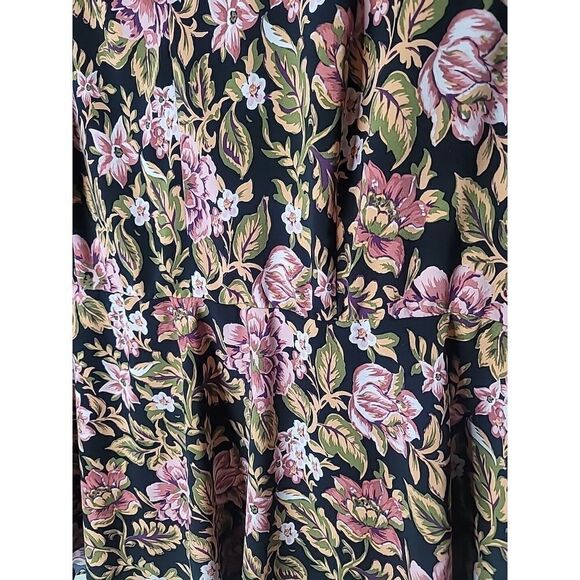 Torrid Size 2 Peplum Crepe Cage Front Women's Floral Shirt Size 2X t74 - Picture 5 of 8